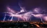 Vremea se schimbă radical! Meteorologii au emis un cod galben de furtuni însoțite de grindină în mai multe zone