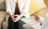 4 factori care pot duce la dezvoltarea cancerului ovarian