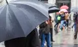 Temperaturi de toamnă în luna iunie! Cod portocaliu de ploi torențiale în următoarele zile