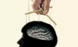 Manipularea emoțională. Semnele care arată că ai mentalitate de victimă