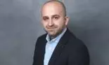 Studiu eJobs: Vânzările, producția și industria ospitalieră, domeniile în care se angajează cei mai mulți tineri aflați la primul job. Doar 3 din 10 aleg un loc de muncă în domeniul în care au studiat