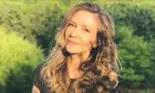 Cum arată Adela Popescu în costum de baie? Însărcinată în 6 luni, vedeta și-a etalat burtica de gravidă