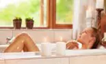 Cum să faci o baie detoxifiantă? Îți va schimba starea de spirit, iar pielea ta va fi mult mai sănătoasă