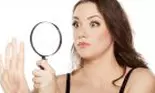 Unghiile tale s-au îngălbenit? Iată 4 remedii naturiste pentru a rezolva această problemă