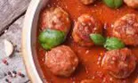 Chifteluṭe marinate cu sos afrodisiac