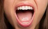 Limba, saliva și gingiile ne trădează starea sănătății