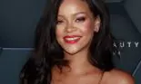 Rihanna și-a dat în judecată tatăl. Artista îi aduce acuzații grave