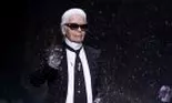„Karl Lagerfeld a fost un misogin lipsit de milă” – Cine face aceste afirmații despre designerul principal al casei Chanel