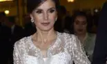 Regina Letizia a Spaniei a strălucit în două ținute de un alb imaculat în vizita oficială pe care a întreprins-o în Maroc