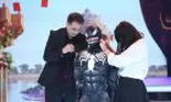 Ce vedetă s-a ascuns în spatele măștii Venom la „Scena misterelor”? A stat trei ore fără să vadă, să audă și să poată respira pe nas