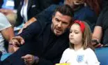 David Beckham a stârnit din nou revoltă în mediul online. Sărutul pe buze cu fiica sa a fost aspru criticat!