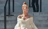 Celine Dion, apariție spectaculoasă la Săptămâna Modei Couture de la Paris