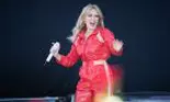Kylie Minogue a vorbit despre lupta ei cu cancerul: „Am fost diagnosticată greșit'