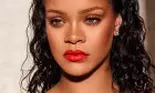 Rochia cu care Rihanna a atras atenția tuturor! Uite cum s-a îmbrăcat la festivalul din Barbados