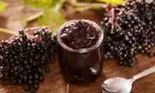 Cum faci cea mai aromată dulceață de soc? Este un deliciu culinar!