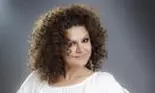 Maria Buză, la un pas de moarte în sala de nașteri: „Doctorii nu ştiau dacă să salveze copilul sau pe mine”