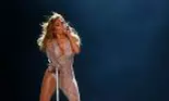 Jennifer Lopez, incident neplăcut la începutul carierei în film: „Mi-a cerut să-mi dau bluza jos … Voia să-mi vadă sânii”