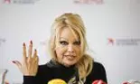 Pamela Anderson, declarații neașteptate despre aspectul său fizic: „Oamenii îmi spun să mă machiez'