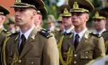 Zici că ne pregătim de război: Armata face angajări