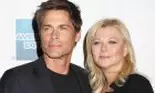 Actorul Rob Lowe este căsătorit cu aceeași femeie de 29 de ani