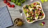 Patru rețete de SALATĂ CU TON absolut delicioase