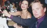Actori de la Hollywood cu iubite mult mai tinere decât ei