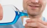 Să fie adevărat? Gargara cu apă oxigenată + apa de gură omoară virusul și previne infectările cu Coronavirus