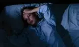 Cine nu te lasă să dormi: gândurile, agitația interioară, respirația haotică? Te trezești confuză?