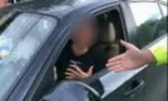 Reacția unei șoferițe oprită de un polițist: 'Băi, tâmpitule, nu sunt beată! Sunt persoană publică!'