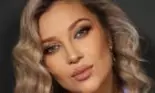 Lora: „Mama a murit cu mine și cu fratele meu de mână'