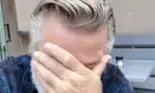 Alec Baldwin, de nerecunoscut. A fost văzut alături de familia sa în New England