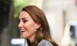 Kate Middleton a purtat o rochie pe care și-o permite oricine. Costă sub 100 de lei