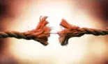 Horoscop de weekend: 13 – 14 noiembrie. Decizii bruște și radicale, vorbe aruncate cu agresivitate