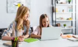 Număr mare de elevi și profesori infectați cu Covid-19 în Capitală. Școli închise, cursuri online