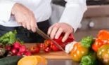 Superstiții despre cuțite. Iată ce se poate întâmpla dacă amesteci cafeaua cu un cuțit