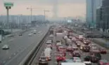 Kiev: Trafic îngreunat în capitala Ucrainei în timp ce oamenii încearcă să fugă de invazia rusă
