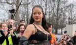 Rihanna, cea mai spectaculoasă și transparentă apariție de până acum la un eveniment public