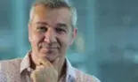 Cât trebuie să plătești pentru o noapte de cazare în complexul lui Dan Bittman