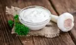 Secretul unui sos delicios: Sos de usturoi și unt