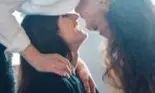 Soțul meu mi-a sugerat că s-ar putea să fiu lesbiană: a avut dreptate