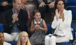 Prințesa Charlotte, grimase simpatice la un concurs de înot din Londra