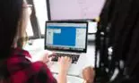 [eJobs index salarial] Cu o medie netă de 6.000 de lei pe lună, IT-ul este domeniul în care se câștigă cel mai bine din România. Un arhitect IT poate avea și un salariu de 40.000 de lei