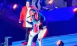 Artistul Mikaben a murit pe scenă, în timpul unui concert în Paris. Soția lui e însărcinată