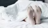 Este bine să dormi cu șosetele în picioare? Ce s-ar putea întâmpla?