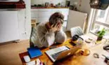 În ce mod poate anxietatea să ne afecteze sănătatea? Medicul psiholog explică: „Anxietatea cronică poate duce la probleme cronice de digestie și excreție, dureri de stomac, balonare excesivă, diaree'