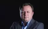 Cât costă o ședință de terapie cu Dragoș Dolănescu. A revenit la meseria de bază, cea de psiholog „Înainte, pacienții mă plăteau în ouă, găini și făină'