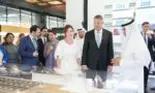 Cât costă geanta purtată de Carmen Iohannis la vizita oficială din Emiratele Arabe. Prima Doamnă a atras atenția