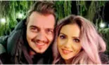 Bursucu se căsătorește cu iubita Andreea. Iată când va avea loc mult așteptatul eveniment