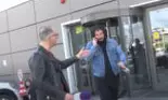 Ce a declarat reporterul care a fost lovit și scuipat de Alex Dobrescu. Cristina Cioran nu e mirată: „Mi se pare că el a făcut un serviciu autorităților'