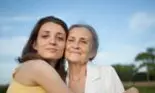 S-a plâns bunicii că soțul ei o înșală. Este șocant ce-a sfătuit-o femeia pe nepoata ei!